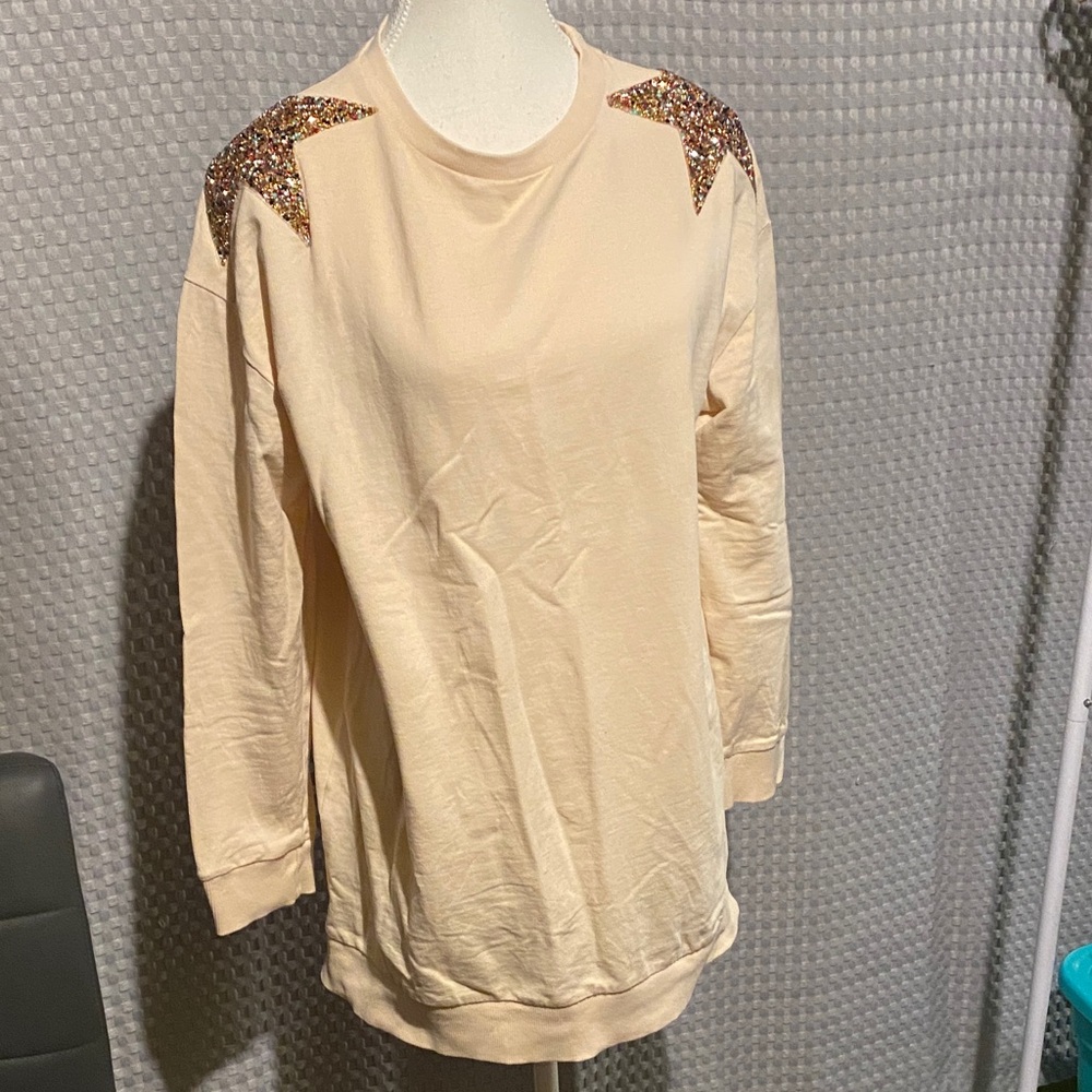 🍄Embellished Cream Sweatshirt